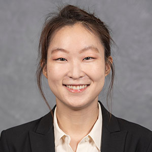 Headshot of Cathy Jun.