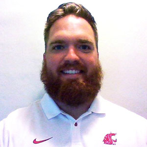 Headshot of Evan Howard.