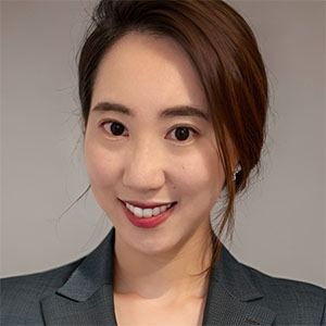 Headshot of Jiyoon (Jennifer) Han.