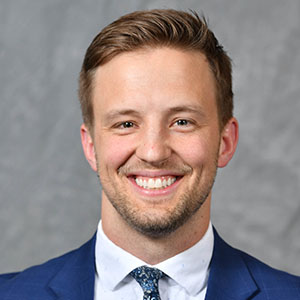 Headshot of Shaun Parkinson.