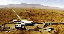 Aerial view of the LIGO facility.