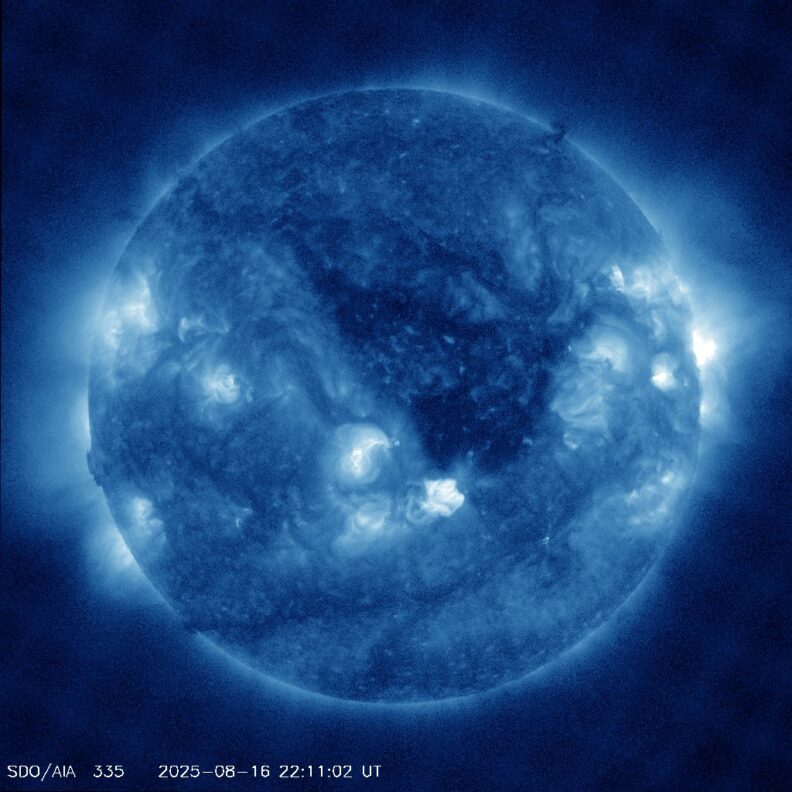 An ultraviolet wavelength image of the sun's outer layers.
