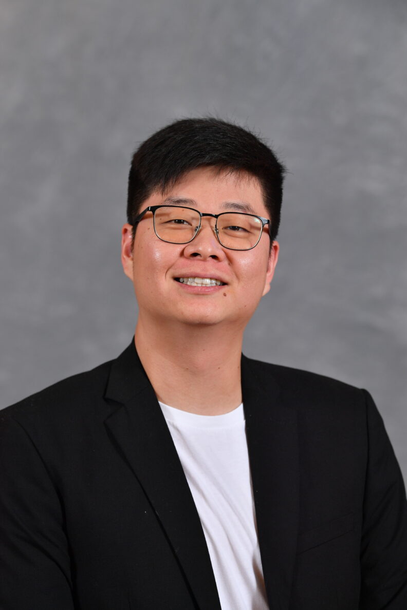 Dr. Seong Park