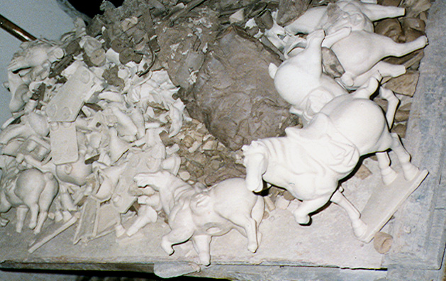 XIAN: Horse replicas