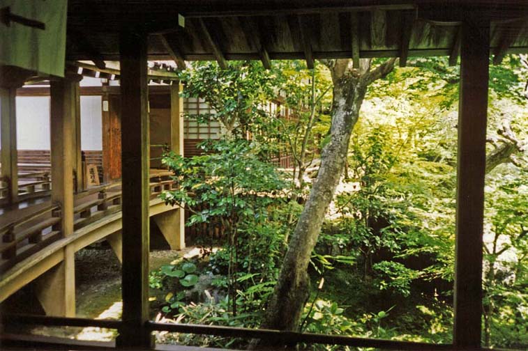 KYOTO: This is the head temple of the Jodo shu (Pure Land Buddhist) cult. Like many such monasteries and temples, its walkways continuously point the visitor toward nature in the form of beautiful gardens threaded through by walkways. May 26, 1998