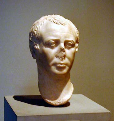 BERGMA MUSEUM: Unidentified portrait busts.