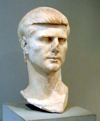 BERGMA MUSEUM: Unidentified portrait bust.