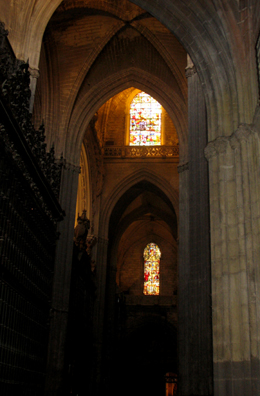 SEVILLA: The soaring Gothic interior makes this the largest Christian church in the world, as measured by volume enclosed.