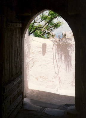 NAXOS: More scenes from the Kastro.