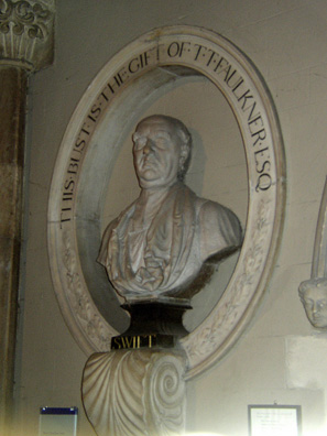 DUBLIN, ST. PATRICK'S CATHEDRAL: Many visitors come to St. Patrick's because of its most famous Dean (1713-1745), Jonathan Swift, author of Gulliver's Travels and other satirical works. This bust inside memorializes the author.