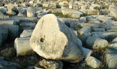 HIEROPOLIS: Among the rubble lying in front of the theater we were intrigued by heart-shaped sections of double twisted columns.
