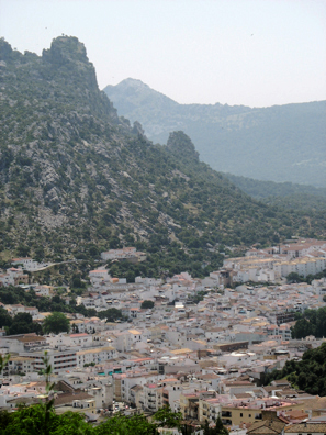 UBRIQUE: The town of Ubrique is noted for the manufacture and sale of leather goods. We spent some time shopping here.
