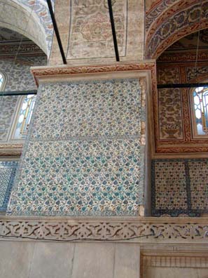 BLUE MASQUE: Detail view of the famous blue tilework.