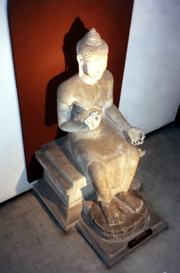 Images from the collection in the National Museum.