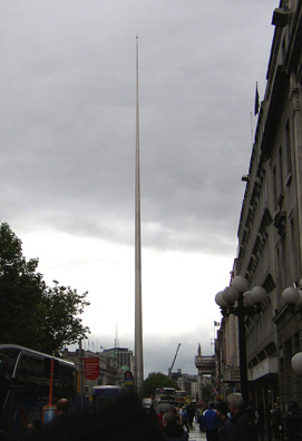 DUBLIN: But O'Connell Street (named after Daniel O'Connell 19th century nationalist leader) does not look back only to the past. Its newest addition (erected January 2003) is the towering Millennium Spire, erected on the spot where a pillar dedicated to the British hero Lord Nelson was blown up in 1966. Its severe modernity was somewhat spoiled while we were there by the fact that it was topped with an aircraft warning light. They've had trouble getting the tip of the spire to illuminate itself the way it's supposed to.