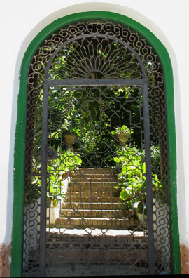 GRANADA: Gateway to a carmina (mansion).