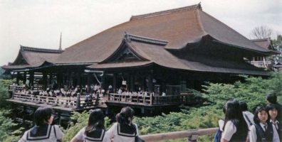 KYOTO: The main hall is thronged with Japanese students in uniform. May 14, 1998