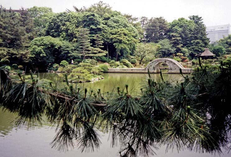 HIROSHIMA: Created in 1630 by Ueda Soko, tea master to Daimyo Asario Nagasakira. This is a "shrink-scenery" garden, meant to reproduce in miniature the landscape of Xihu Lake in Hangzhou, China. You have to read carefully to discover that this is a modern recreation of a landmark utterly obliterated by the atom bomb in 1945. May 19, 1998