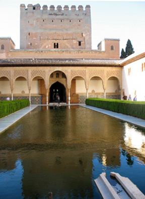 ALHAMBRA: Patio de los Arrayanes.