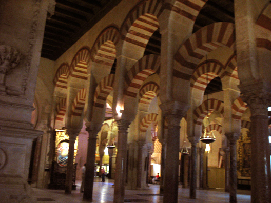 CORDOBA: Another view of the arches.