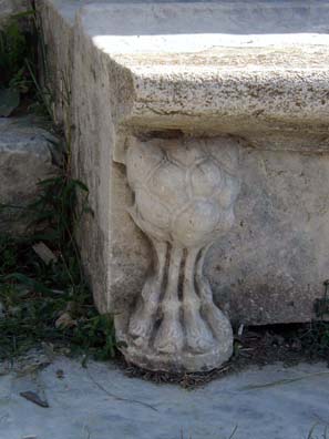 ASCLEPION: The seats have decorative animal legs similar to those we saw in other Roman theaters.