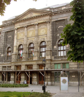 BUDAPEST: Hungary is still struggling to recover from the decades of Communist neglect and vandalism of their historic buildings. The Duna Palota (Danube Palace) at Zrnyi utca is somewhat run-down, and one can see where Communist imagery has been torn roughly off the facade. Spectacular performances by the national folk ensemble are held here.