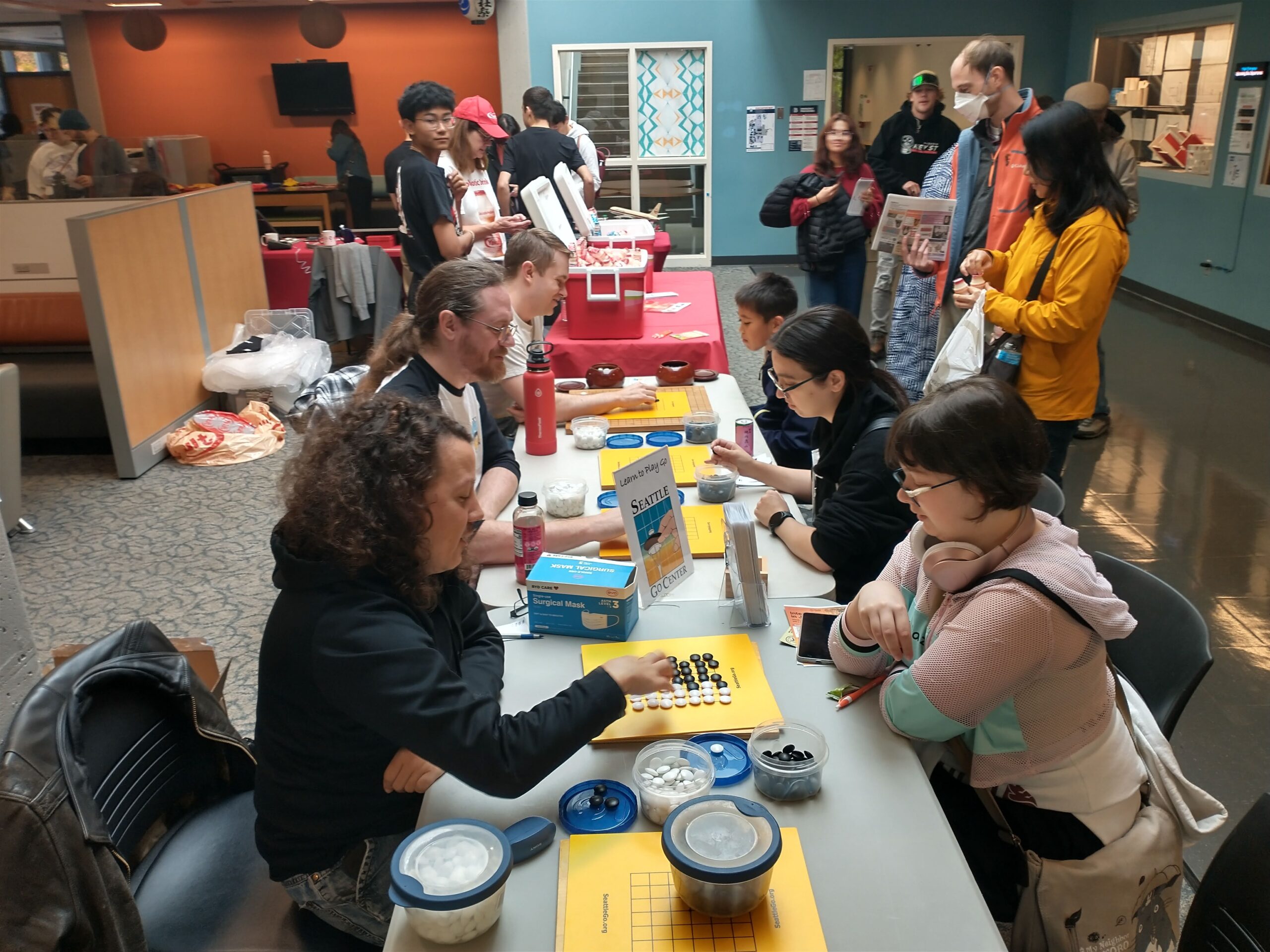 Students playing traditional Japanese board games