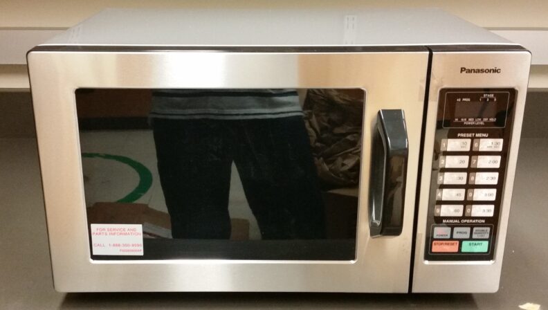 CurranTaylor Panasonic 1000 Watt Commercial Microwave Oven