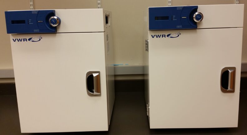 Gravity Oven for Solvothermal reactions