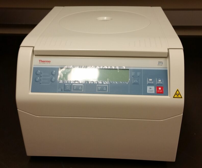 Thermo ST 8 Centrifuge