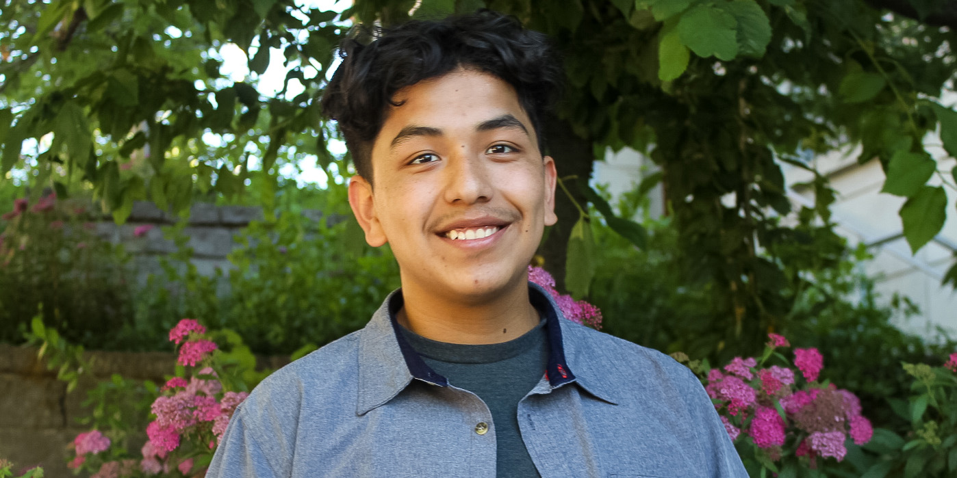 Alan Palma Guillen, member of the 2022-26 cohort of MIRA student scholars.