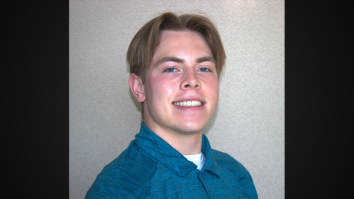 Quintic Jaboc, member of the 2023-27 cohort of MIRA student scholars.