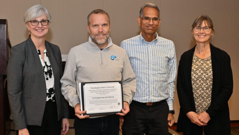 Provost Elizabeth Chilton and ACE Director Kimberly Green presenting a certificate to the Civil Engineering, BS (Pullman).