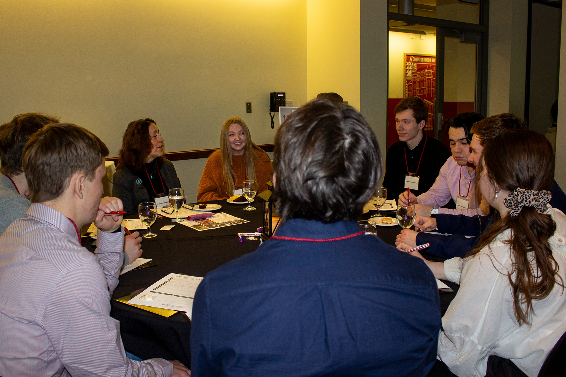 Assistant Vice Provost of Academic Engagement Mary Sanchez Lanier leads a table discussion at the 2023 WSU Scholars Progression.