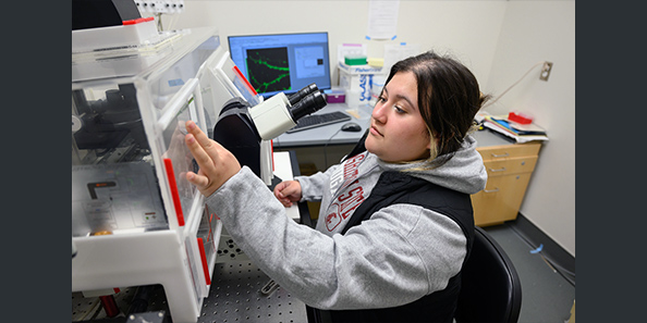 Samira Diaz De Leon - Undergraduate Research Peer Mentor