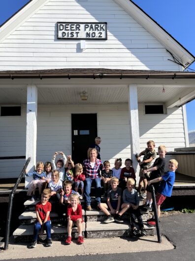 Sheri with students at Deer Park Dist 