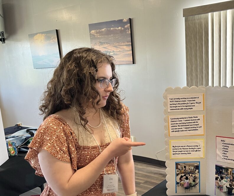 ROAR student gives a presentation about what she learned