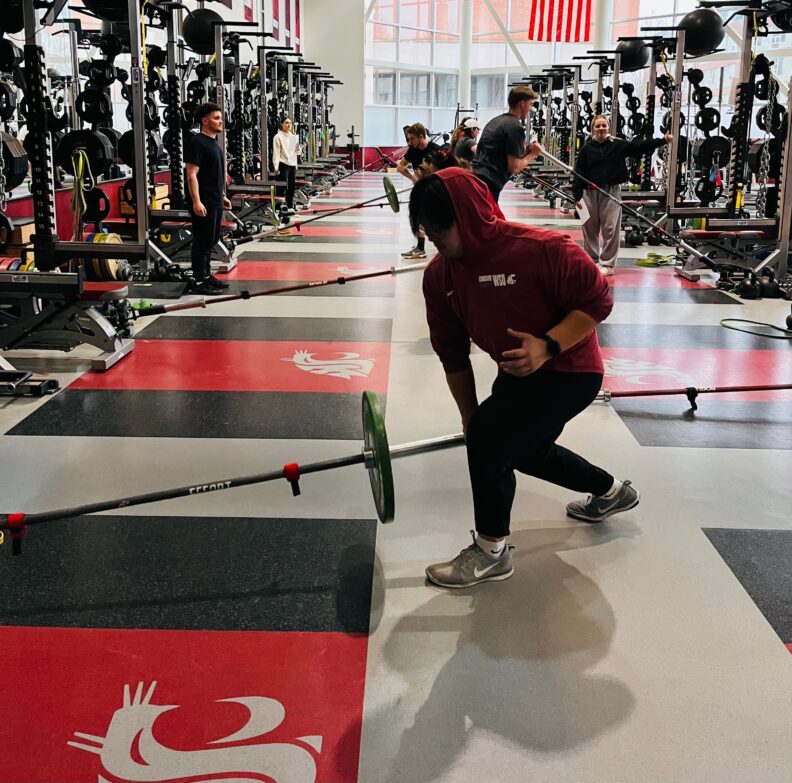 students learning landmine lifting