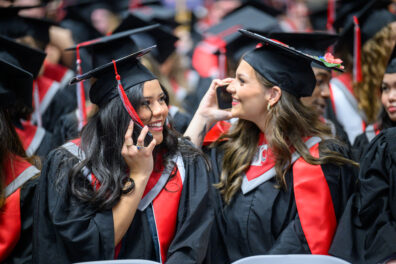 2024SpringGraduation_6887