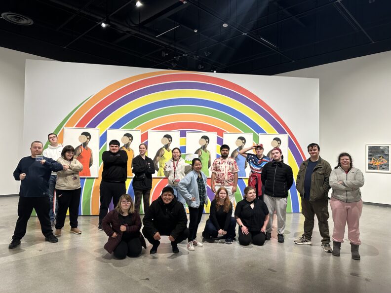 ROAR Scholars at the Jordan Schnitzer Museum of Art on WSU Pullman's campus