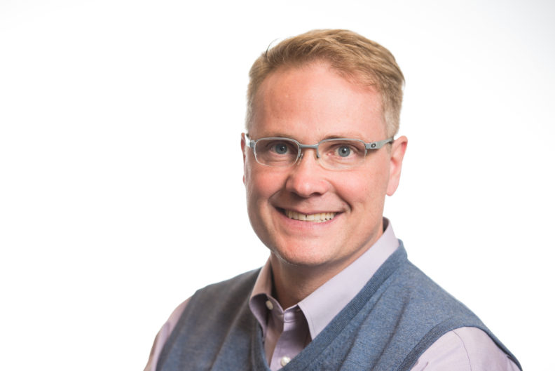 a head shot of Daniel Gaspar