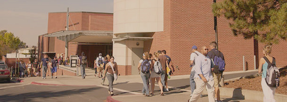 picture of students walking to class in front of Kimbrough Hall
