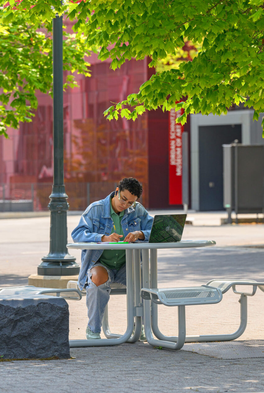 A student works in Wegner Lab on the WSU Pullman campus.
