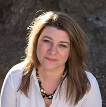 Headshot of Amy Cox