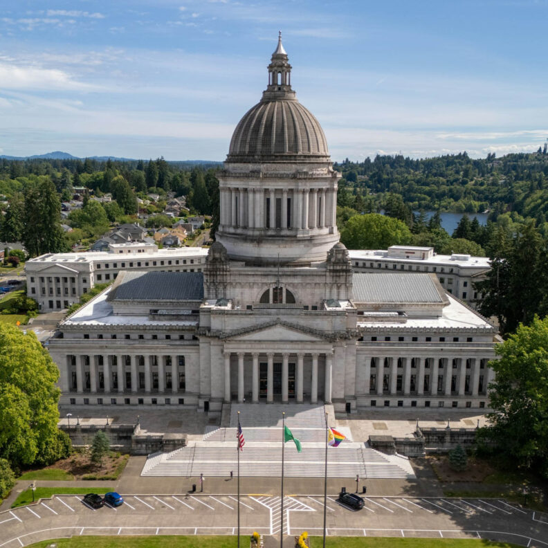 Photo of Washington State Capitol building