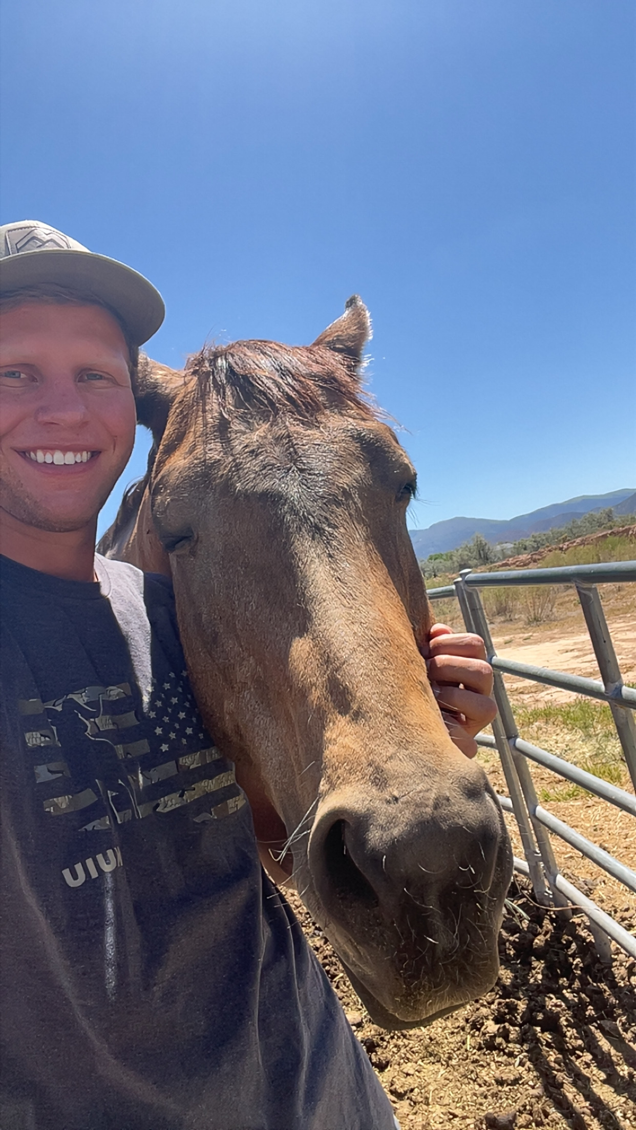 DVM student Kaetz King takes a selfie with a horse