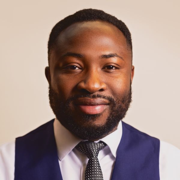 Sadat Amankona Headshot