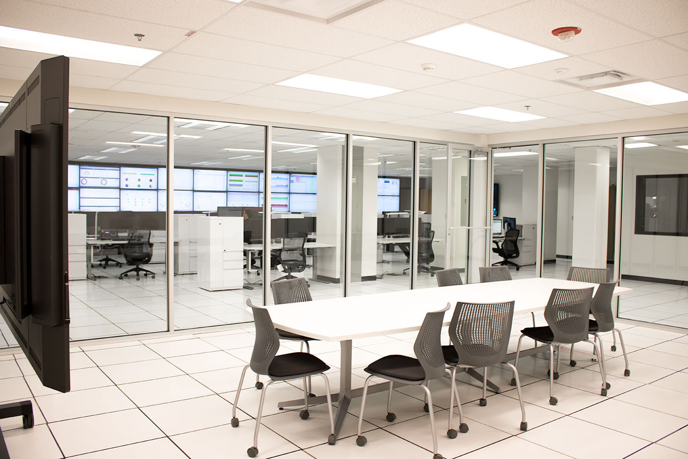 ISNOC Ribbon Cutting 2017