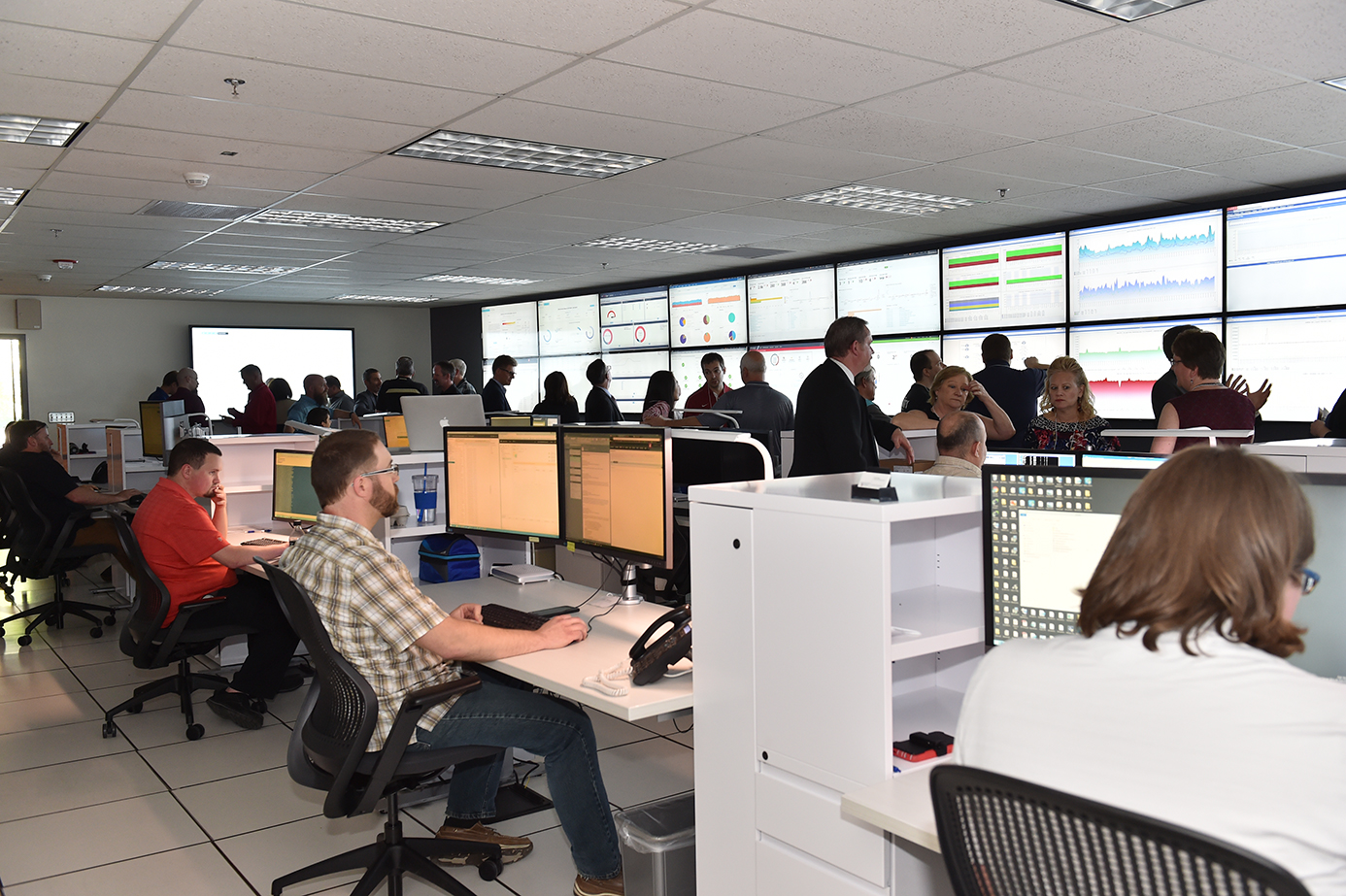 ISNOC Ribbon Cutting 2017