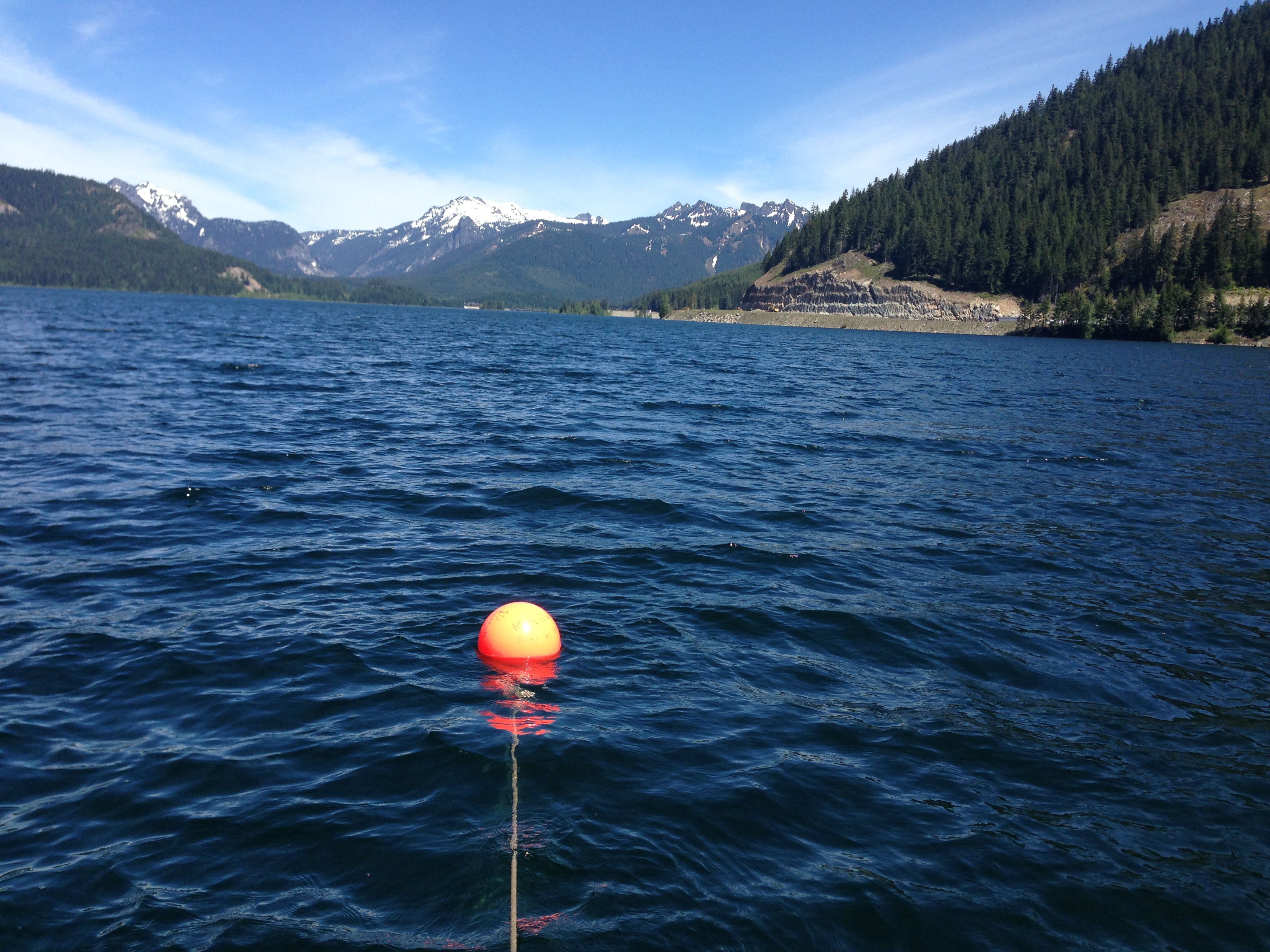 Keechelus Reservoir with buoy